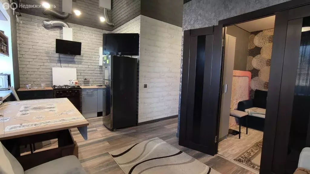 1-комнатная квартира: Волгоград, улица Кирова, 126 (31.8 м) - Фото 1