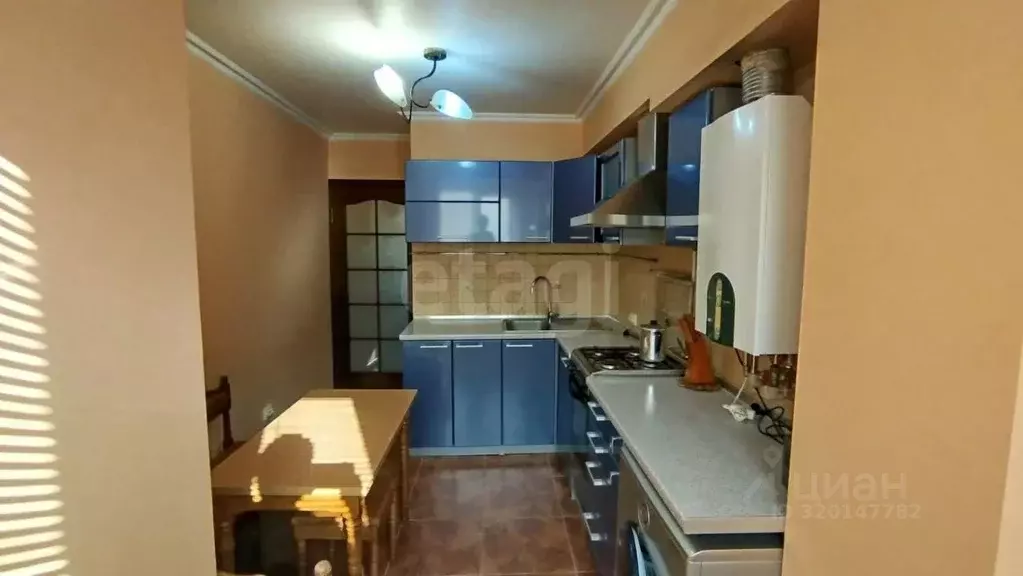 3-к кв. Крым, Бахчисарай ул. Строительная, 1А (63.9 м) - Фото 0