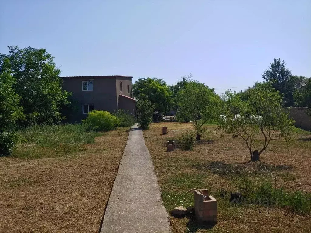 Дом в Крым, Сакский район, с. Уютное ул. Юрия Гагарина, 20 (171 м) - Фото 1