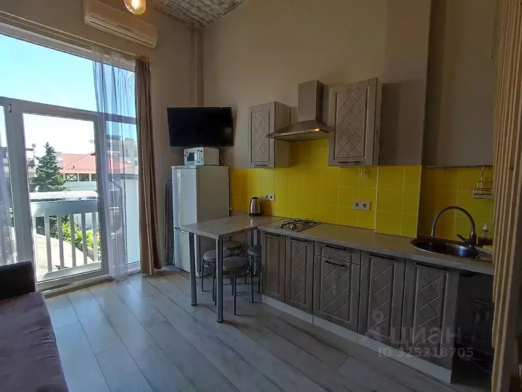 1-к кв. Крым, Ялта муниципальный округ, Кацивели пгт ул. Академика ... - Фото 1