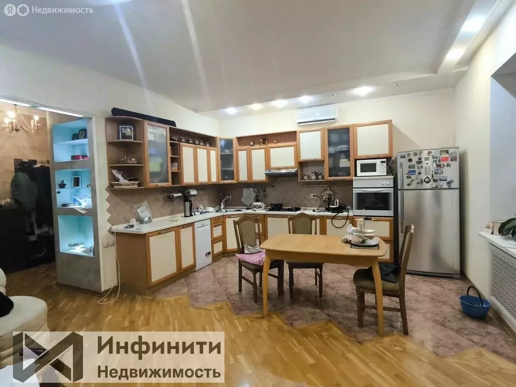 3-комнатная квартира: Ставрополь, улица Доваторцев, 37/5 (136 м) - Фото 1