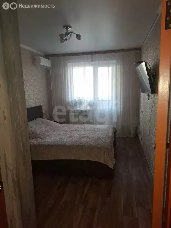 3-комнатная квартира: Саратов, улица имени И.П. Бардина, 8 (64.1 м) - Фото 1