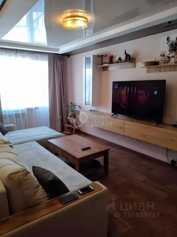 3-к кв. Волгоградская область, Волгоград ул. Фадеева, 49 (61.0 м) - Фото 0