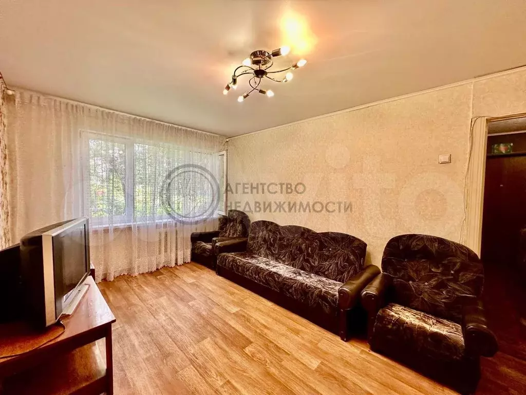 3-к. квартира, 60 м, 2/5 эт. - Фото 1