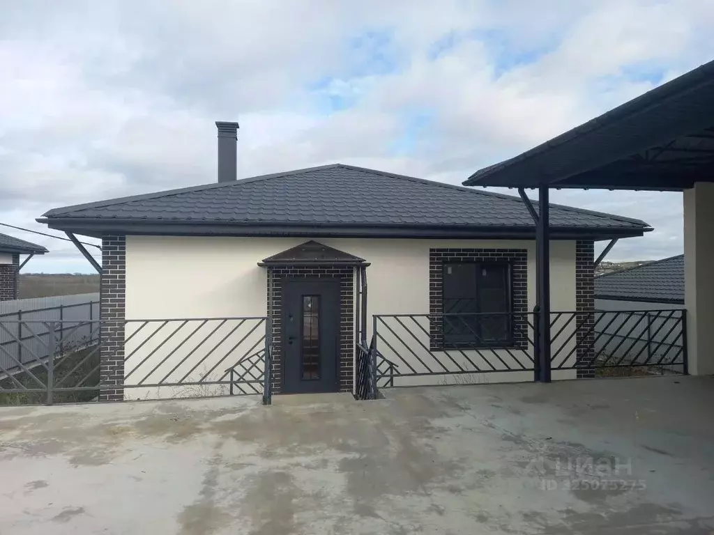 Дом в Крым, Симферопольский район, с. Урожайное  (94 м) - Фото 2