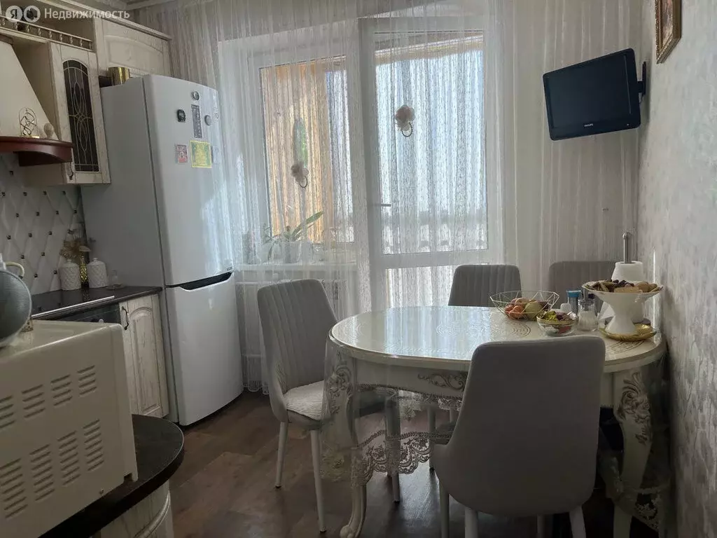 2-комнатная квартира: Уфа, улица Маршала Жукова, 3/2 (57.9 м) - Фото 1