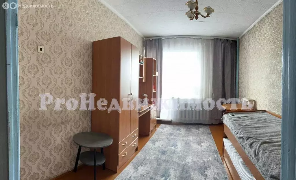 1-комнатная квартира: Кызыл, улица Кечил-Оола, 1А (30 м) - Фото 0