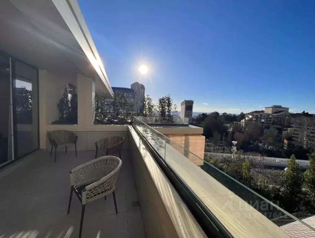 2-к кв. Краснодарский край, Сочи Светлана мкр, ул. Учительская, 3 ... - Фото 0