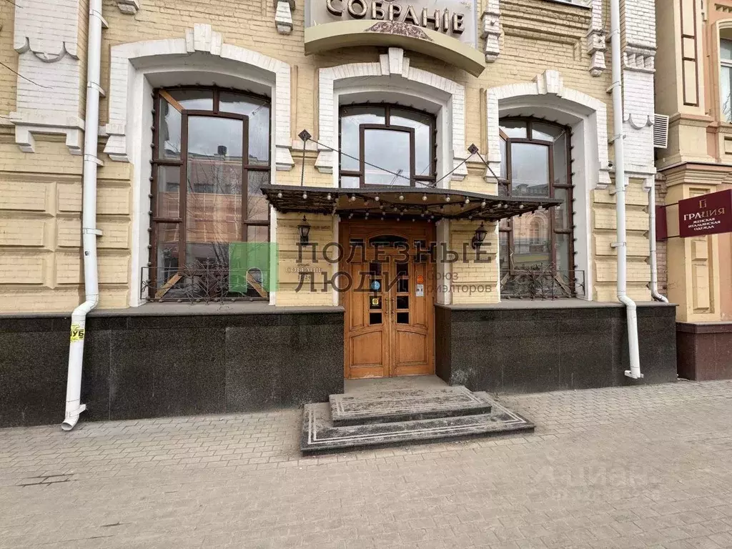 Торговая площадь в Астраханская область, Астрахань ул. Ленина, 8 (250 ... - Фото 1