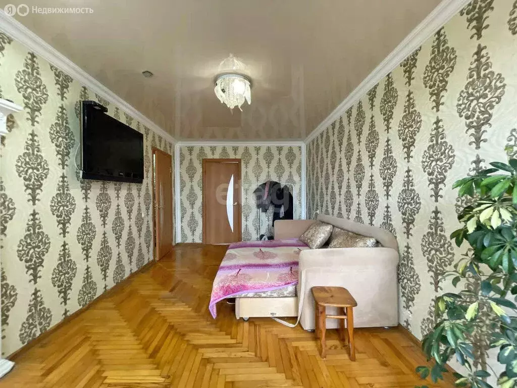 2-комнатная квартира: Майский, улица Энгельса, 55 (44 м) - Фото 1