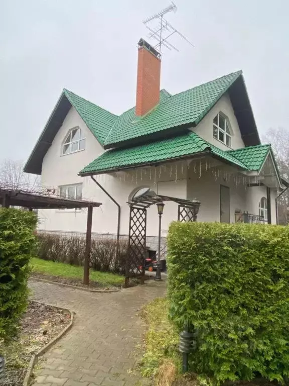 Дом в Москва д. Рогозинино, ул. Новая, 20 (300 м) - Фото 1