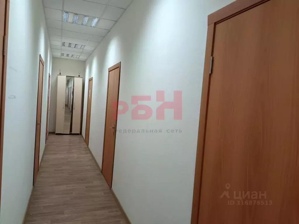 Офис в Тюменская область, Тюмень Камчатская ул., 192 (30 м) - Фото 1