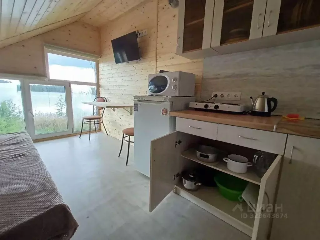 Дом в Ленинградская область, Приозерск А-121 Сортавала, 121-й км (25 ... - Фото 2