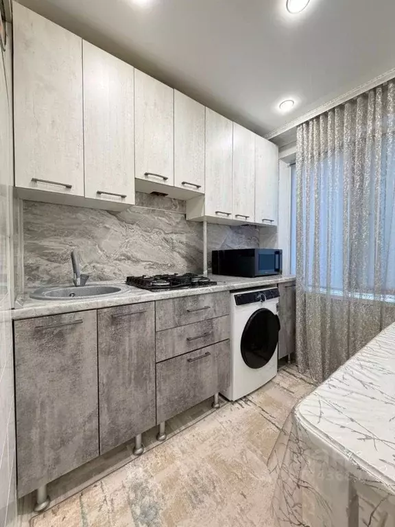 3-к кв. Кабардино-Балкария, Нальчик Кабардинская ул. (65.3 м) - Фото 2