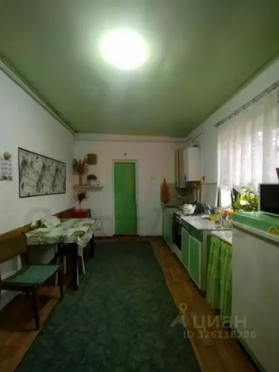 Дом в Крым, Сакский район, Митяевское с/пос, с. Долинка ул. ... - Фото 2