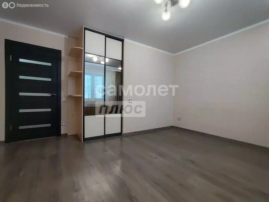 2-комнатная квартира: Липецк, улица И.В. Свиридова, 6 (67.8 м) - Фото 2