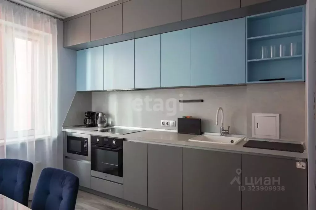 2-к кв. Красноярский край, Красноярск ул. Алексеева, 46 (70.0 м) - Фото 1