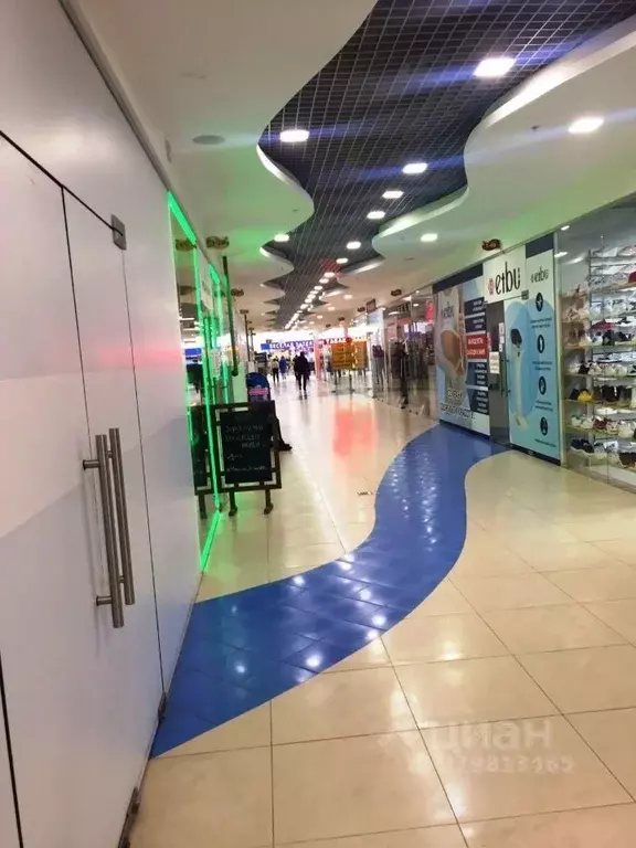 Торговая площадь в Москва Кировоградская ул., 9К1 (141 м) - Фото 1
