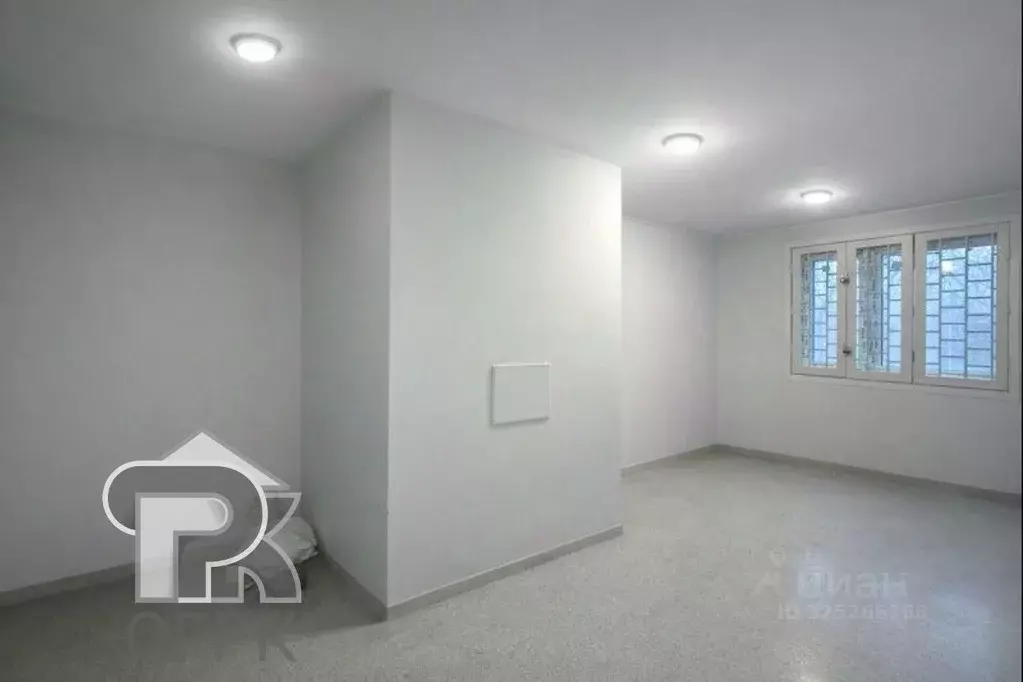 Помещение свободного назначения в Москва проезд Карамзина, 5 (209 м) - Фото 1