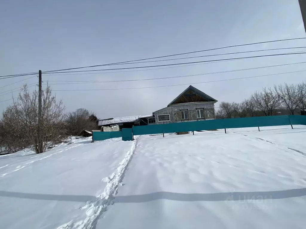 Дом в Приморский край, Яковлевский муниципальный округ, с. Достоевка  ... - Фото 0