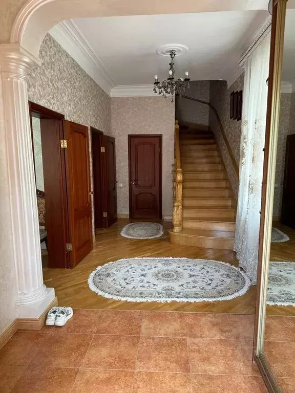 Дом в Дагестан, Каспийск ул. Кирова, 70Б (200 м) - Фото 0