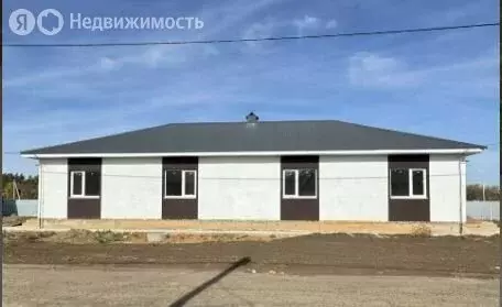 Дом в Оренбургский район, село Южный Урал (100 м) - Фото 1