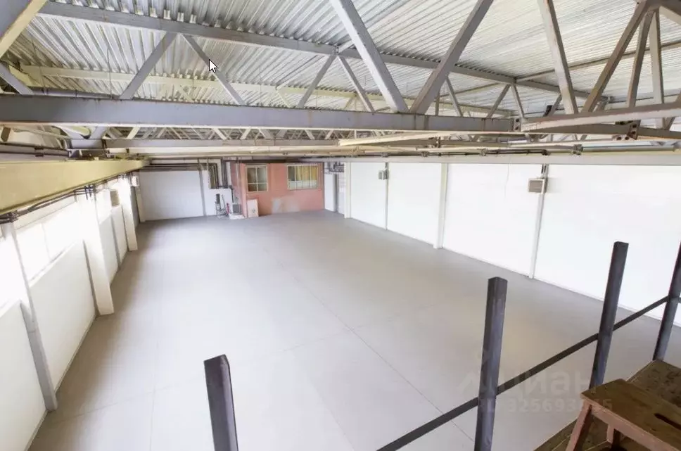 Помещение свободного назначения в Татарстан, Набережные Челны проезд ... - Фото 1