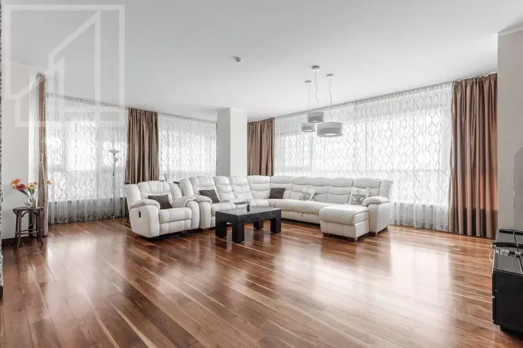 6-к кв. Москва ул. Улофа Пальме, 7 (310.0 м) - Фото 1