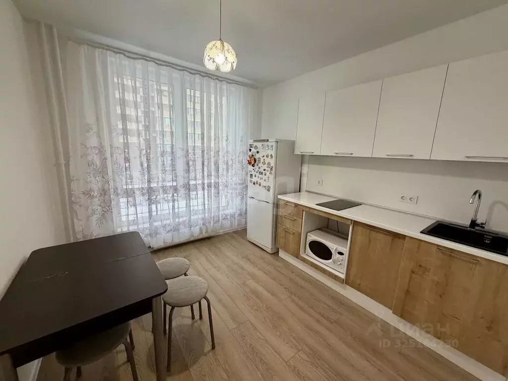 1-к кв. Тюменская область, Тюмень ул. Юрия Рогачева, 11к2 (31.0 м) - Фото 2