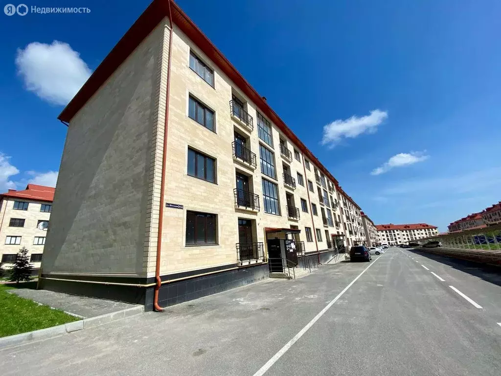 2-комнатная квартира: Нальчик, улица Шогенова, 55к16 (64.53 м) - Фото 1