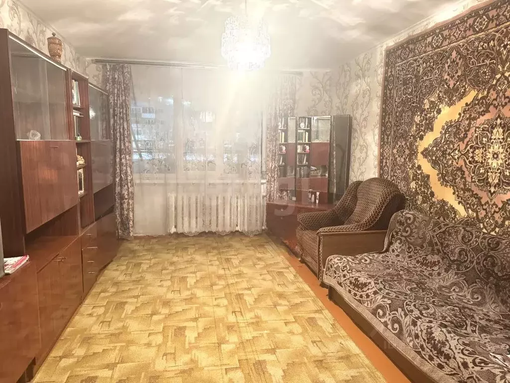 2-к кв. Смоленская область, Ярцево ул. Максима Горького, 28К3 (45.9 м) - Фото 1