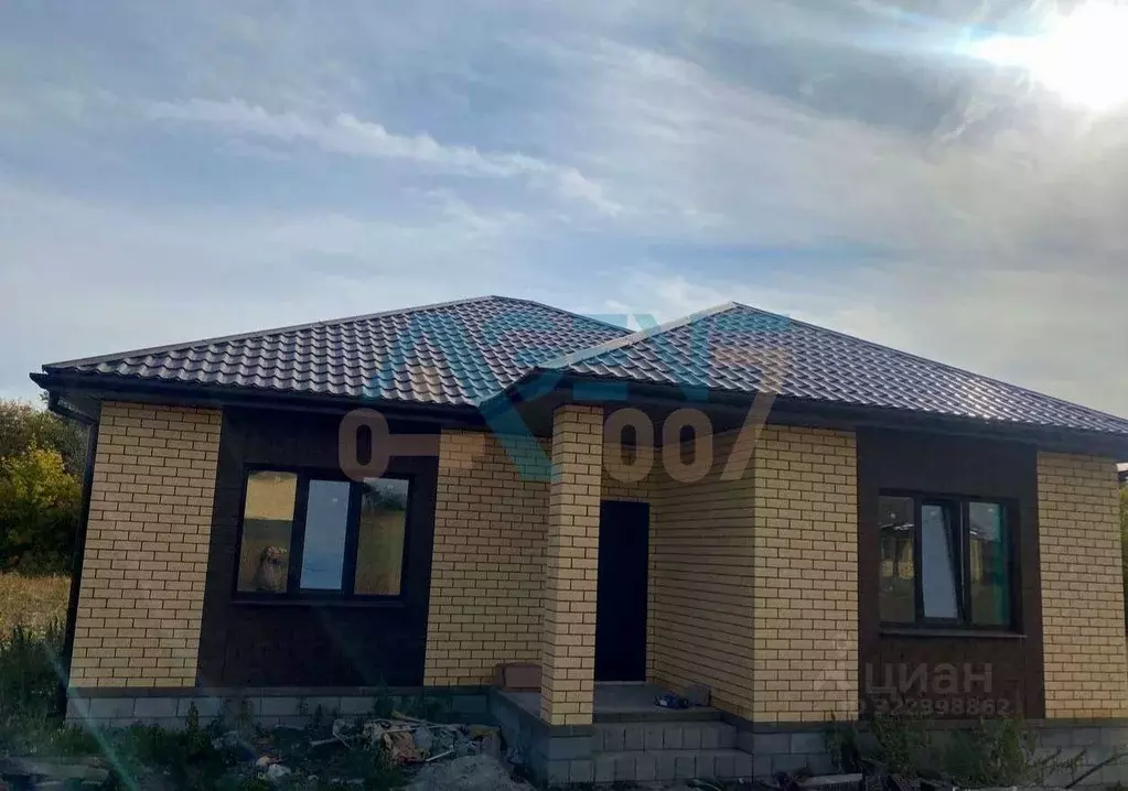 Дом в Белгородская область, Белгородский район, пос. Майский ул. ... - Фото 1