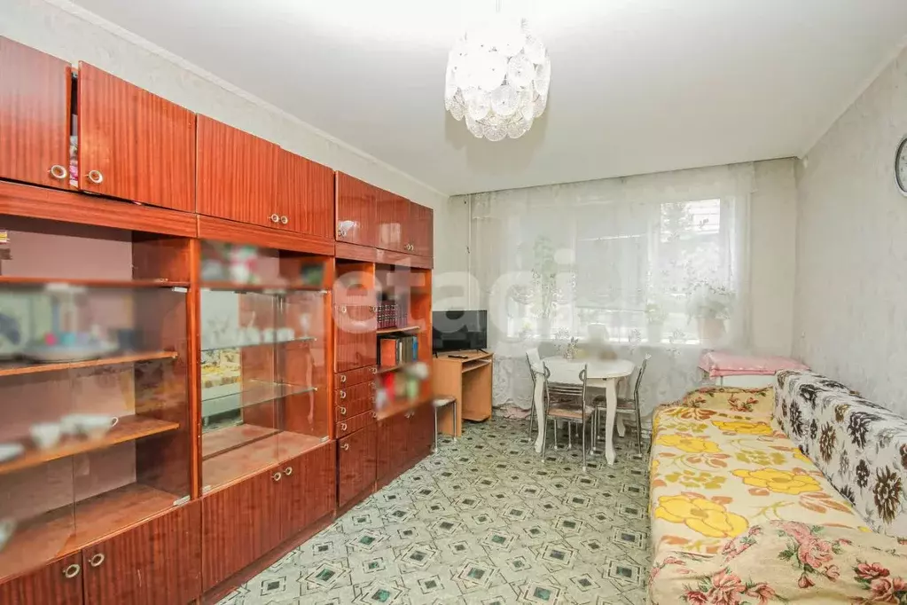 2-к кв. Бурятия, Улан-Удэ ул. Димитрова, 1 (44.6 м) - Фото 1