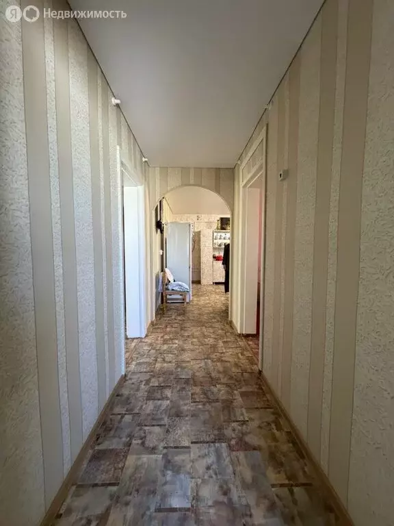 Дом в Наримановский район, посёлок Тинаки 2-е, Цветочная улица, 6 ... - Фото 2