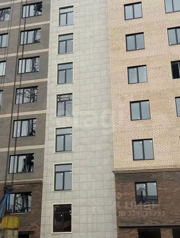 2-к кв. Северная Осетия, Владикавказ ул. Алихана Гагкаева, 11 (77.0 м) - Фото 2