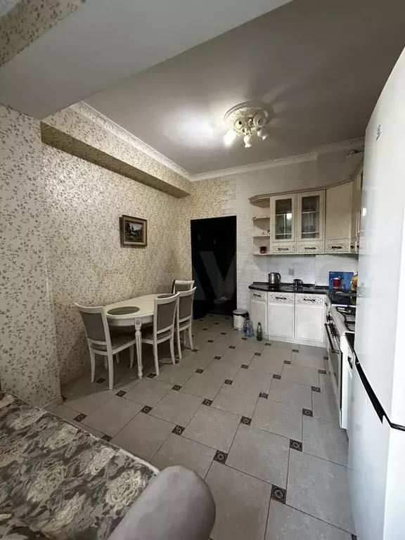 1-к. квартира, 51,7 м, 1/10 эт. - Фото 1