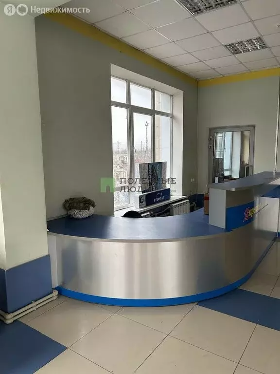 Помещение свободного назначения (400 м) - Фото 0