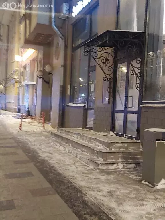 Торговая площадь (182 м) - Фото 2