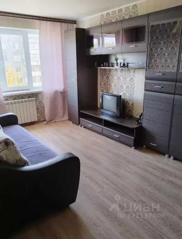 1-к кв. Омская область, Омск ул. 20-я Линия, 61 (29.0 м) - Фото 0