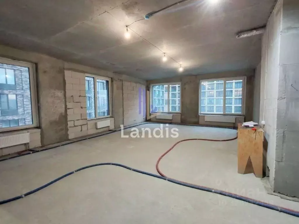 2-к кв. Москва ул. Корабельная, 3А (63.0 м) - Фото 1