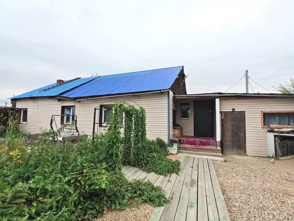 Дом в Иркутская область, Ангарский городской округ, пос. Мегет ул. ... - Фото 1