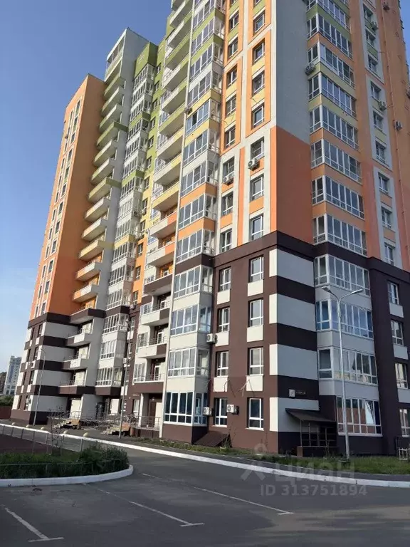 3-к кв. Мордовия, Саранск Садовая ул., 21 (89.0 м) - Фото 1