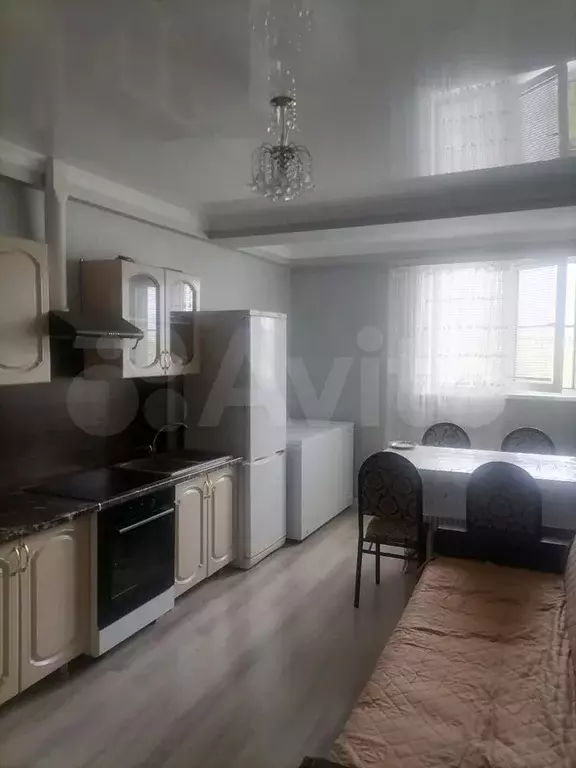 1-к. квартира, 45 м, 4/13 эт. - Фото 0