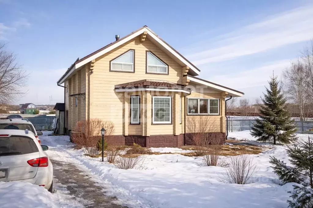 Дом в Московская область, Можайский муниципальный округ, д. Денисьево ... - Фото 1