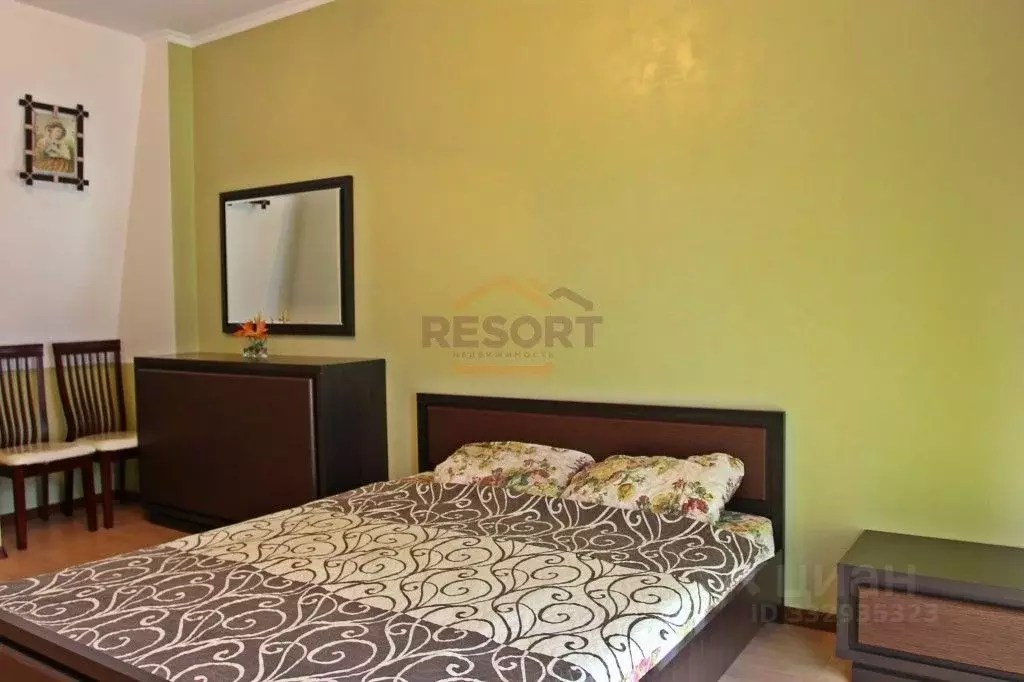 2-к кв. Крым, Ялта ул. Садовая, 33А (50.0 м) - Фото 1