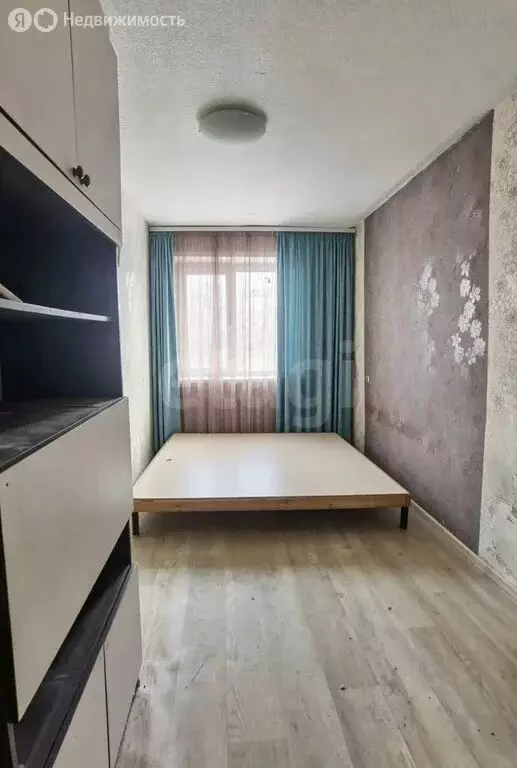 3-комнатная квартира: посёлок Озёрный, Молодёжная улица, 1 (57.4 м) - Фото 1