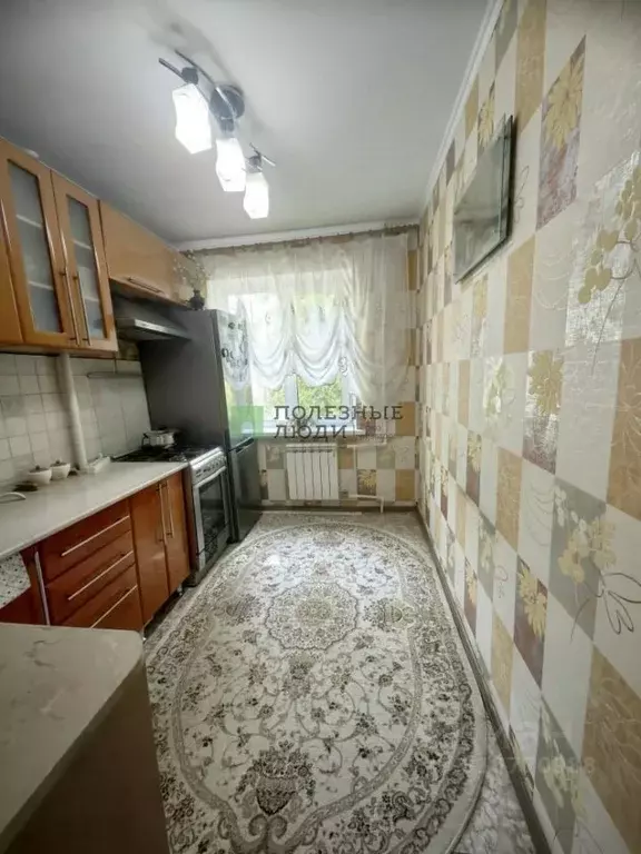 3-к кв. Саратовская область, Саратов Перспективная ул., 12а (62.0 м) - Фото 0