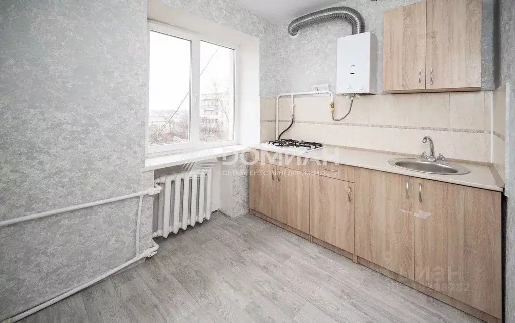 3-к кв. Ростовская область, Новочеркасск ул. Каштанова (58.0 м) - Фото 1