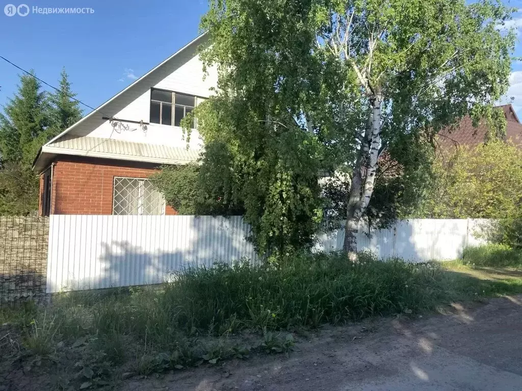 Дом в Республика Башкортостан, рабочий посёлок Чишмы, Амурская улица, ... - Фото 1