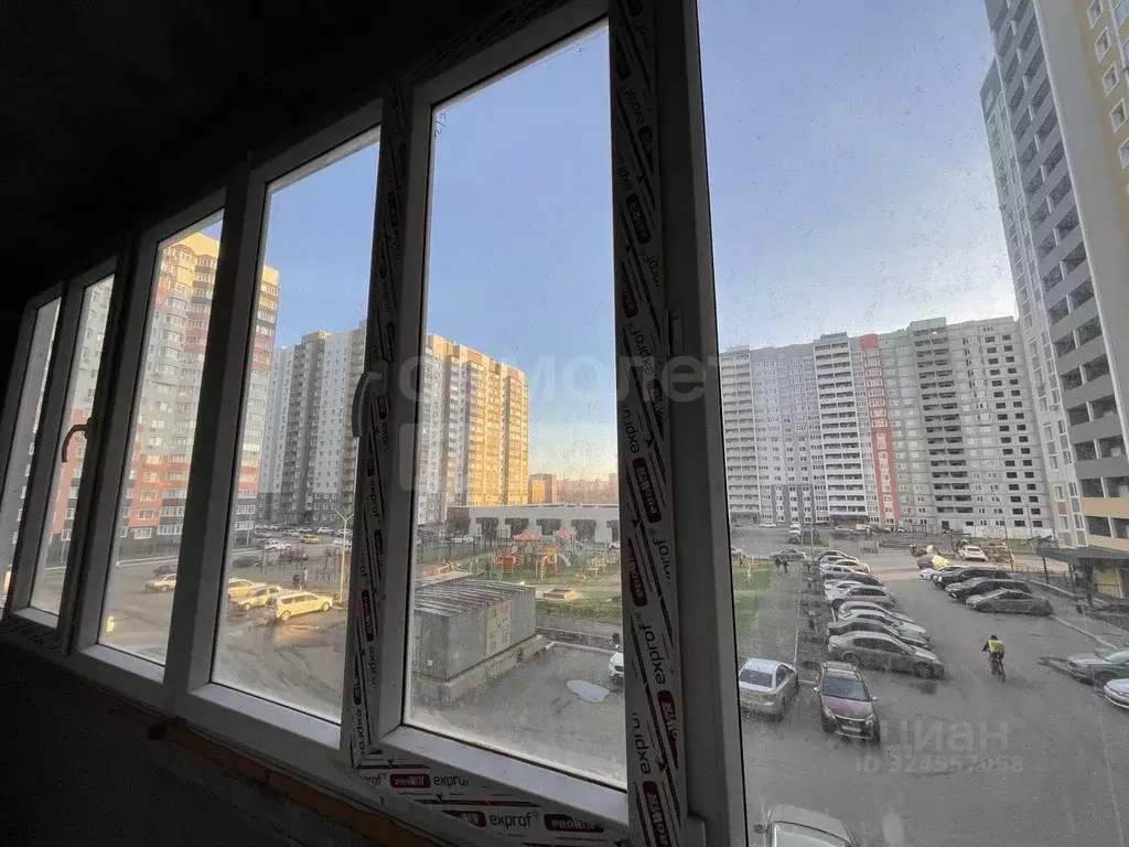 1-к кв. Оренбургская область, Оренбург просп. Победы, 151 (36.9 м) - Фото 2